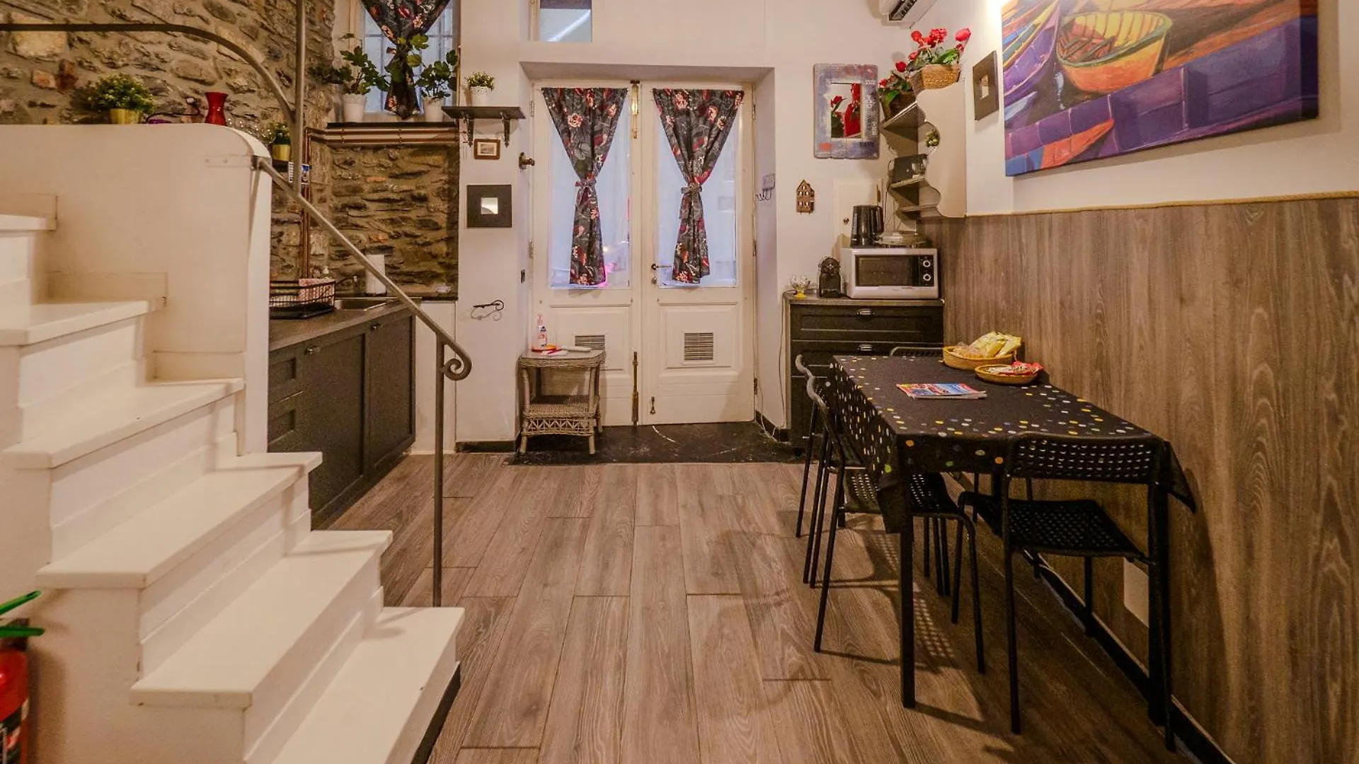 Apartment Petrella'S Point Studio With Ac Vernazza